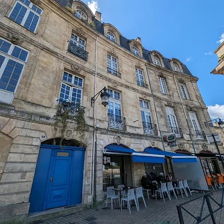 De Charme Sous Les Toits Avec Vue Sur La Garonne Apartament *